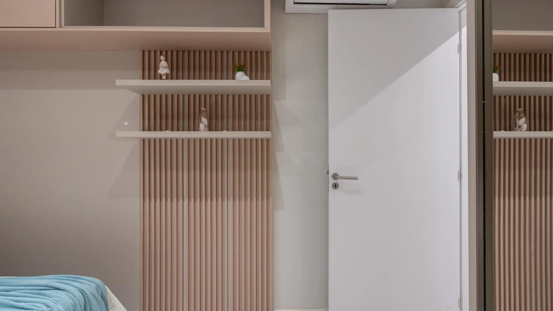Appartement Apartamento Em Condominio Home Club, Ar-Condicionado, Cozinha Completa, Piscina E Jacuzzi Aquecida, Sauna, Academia, Quadra De Esportes Playground Infantil, Salao De Jogos A 40M Da Praia E 15Min Do Beto Carreiro Piçarras Brazilië