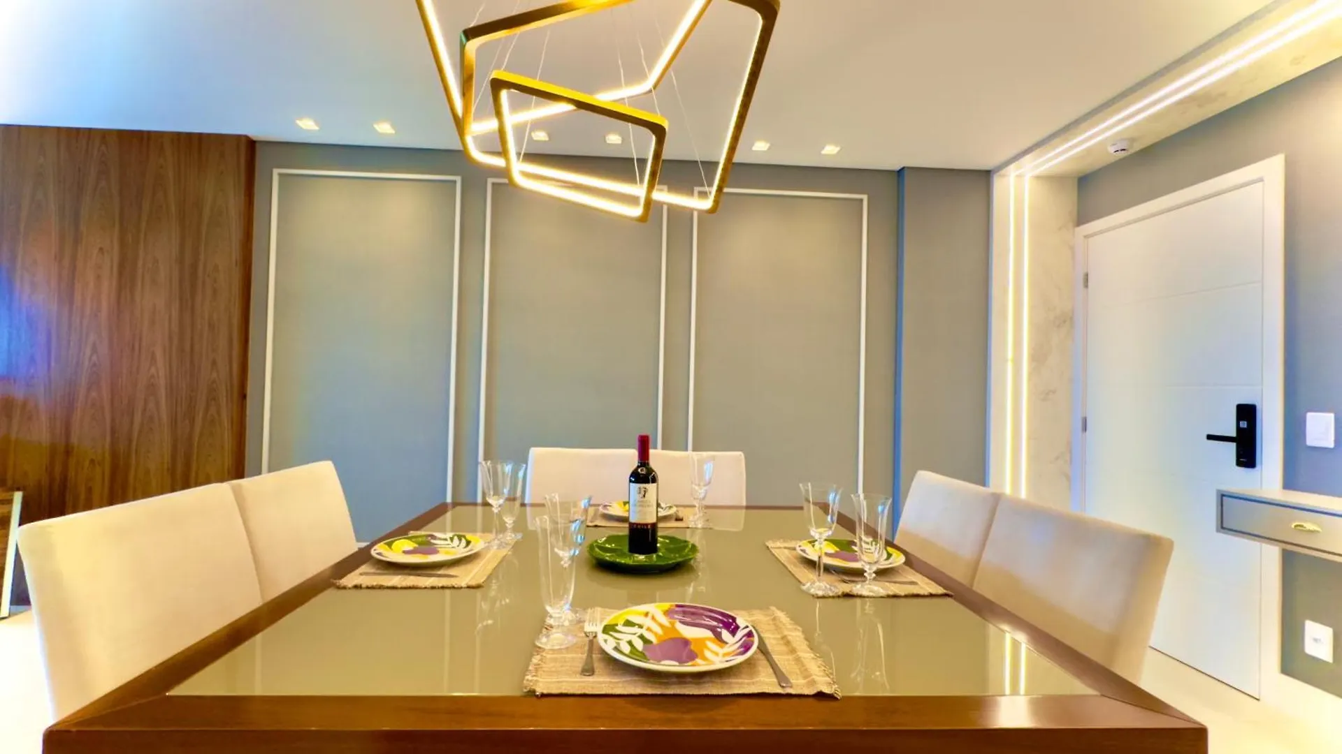 Apartamento Em Condominio Home Club, Ar-Condicionado, Cozinha Completa, Piscina E Jacuzzi Aquecida, Sauna, Academia, Quadra De Esportes Playground Infantil, Salao De Jogos A 40M Da Praia E 15Min Do Beto Carreiro Piçarras 0*,  Brazilië