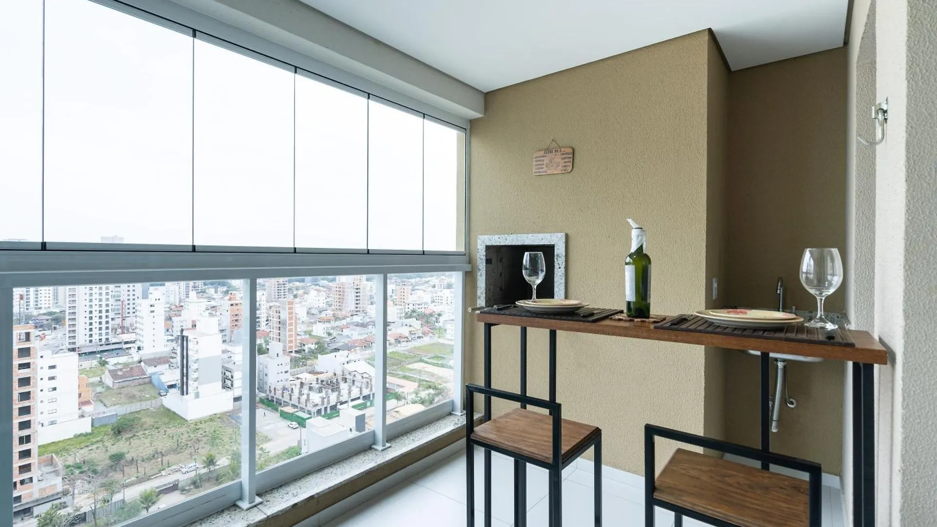 Apartamento Em Condominio Home Club, Ar-Condicionado, Cozinha Completa, Piscina E Jacuzzi Aquecida, Sauna, Academia, Quadra De Esportes Playground Infantil, Salao De Jogos A 40M Da Praia E 15Min Do Beto Carreiro Piçarras