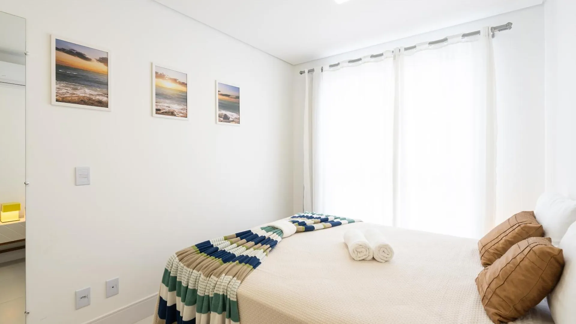 Apartamento Em Condominio Home Club, Ar-Condicionado, Cozinha Completa, Piscina E Jacuzzi Aquecida, Sauna, Academia, Quadra De Esportes Playground Infantil, Salao De Jogos A 40M Da Praia E 15Min Do Beto Carreiro Piçarras 0*,