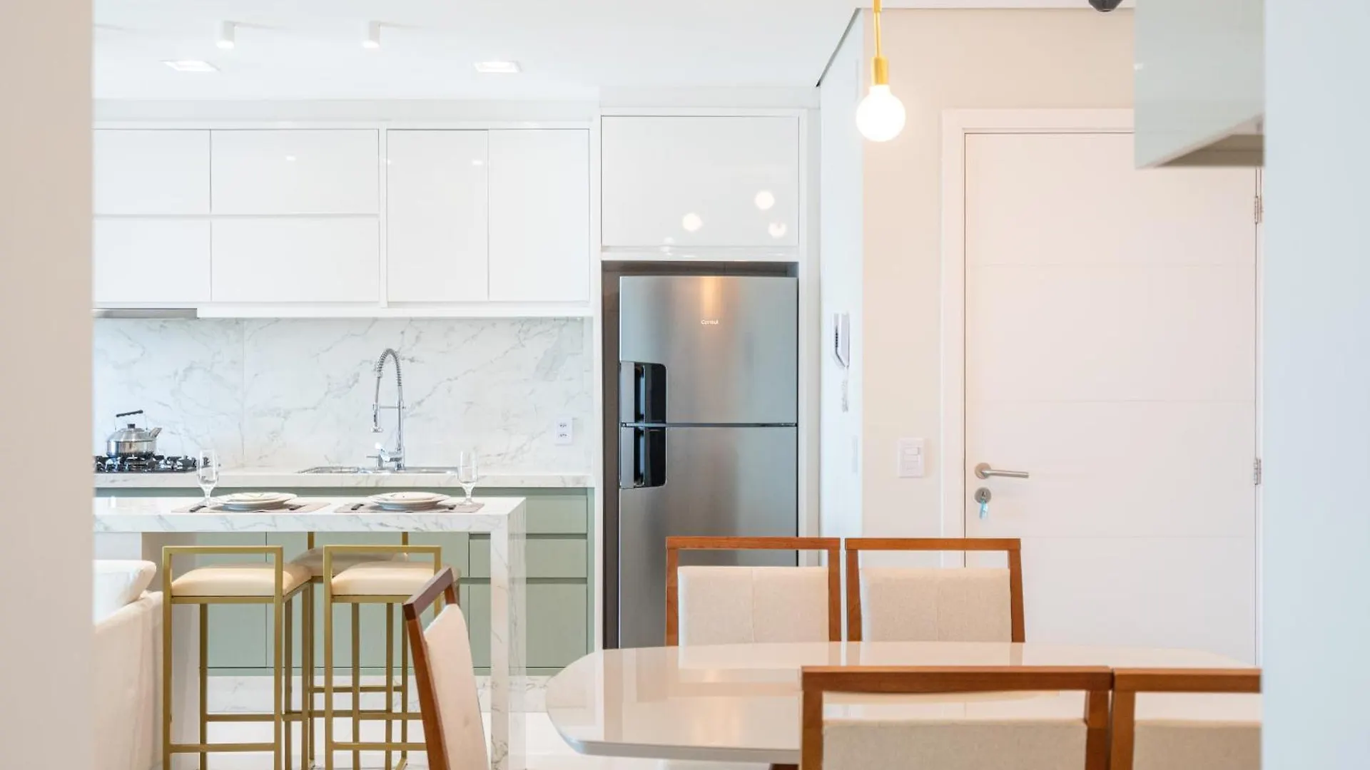 Διαμέρισμα Apartamento Em Condominio Home Club, Ar-Condicionado, Cozinha Completa, Piscina E Jacuzzi Aquecida, Sauna, Academia, Quadra De Esportes Playground Infantil, Salao De Jogos A 40M Da Praia E 15Min Do Beto Carreiro Piçarras