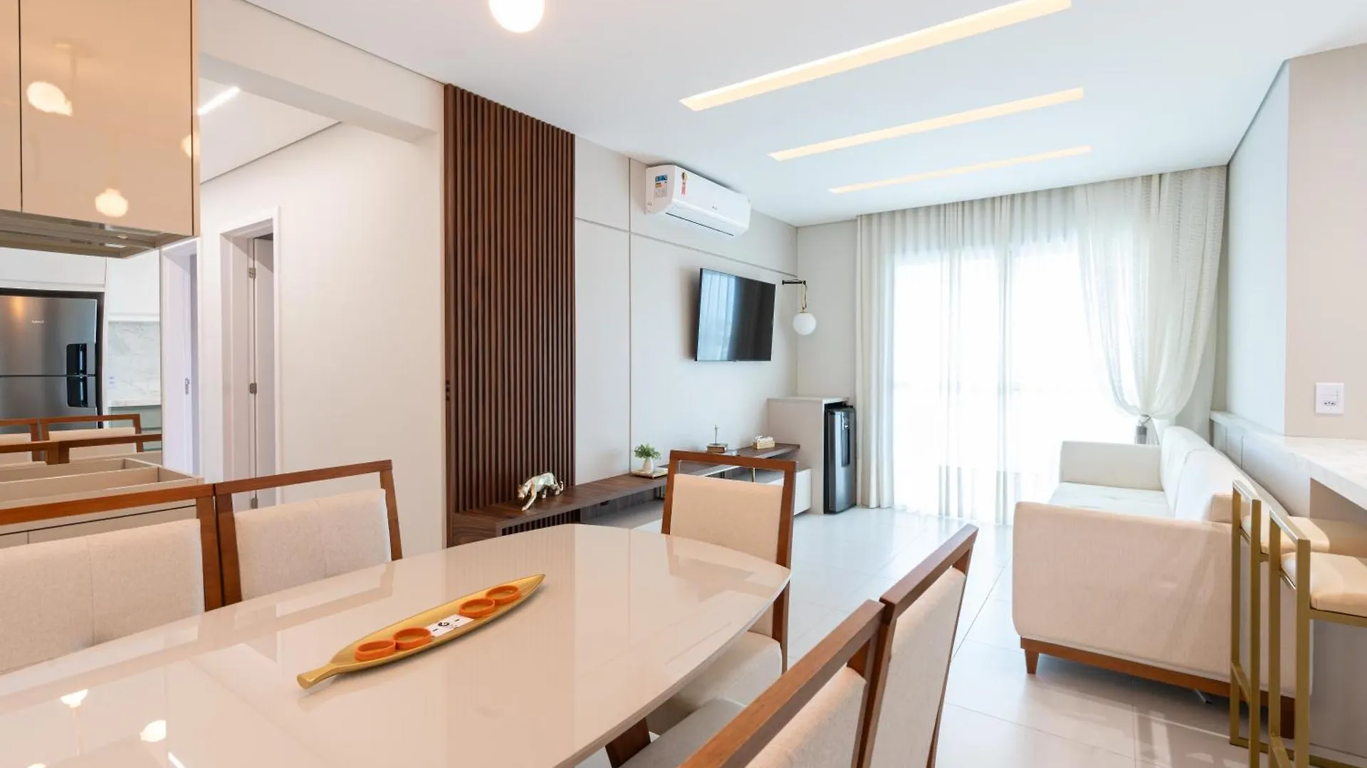 Διαμέρισμα Apartamento Em Condominio Home Club, Ar-Condicionado, Cozinha Completa, Piscina E Jacuzzi Aquecida, Sauna, Academia, Quadra De Esportes Playground Infantil, Salao De Jogos A 40M Da Praia E 15Min Do Beto Carreiro Piçarras Βραζιλία