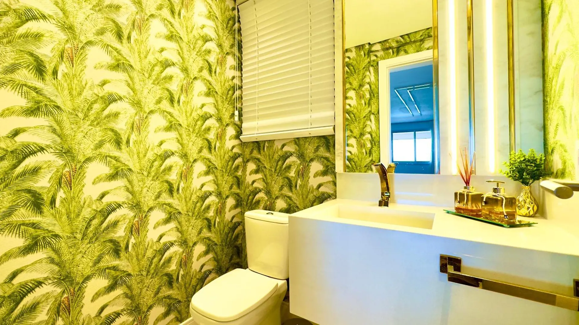 Διαμέρισμα Apartamento Em Condominio Home Club, Ar-Condicionado, Cozinha Completa, Piscina E Jacuzzi Aquecida, Sauna, Academia, Quadra De Esportes Playground Infantil, Salao De Jogos A 40M Da Praia E 15Min Do Beto Carreiro Piçarras